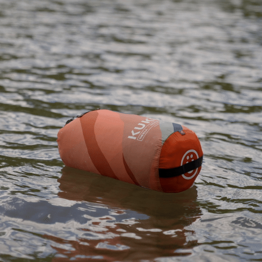 How to clean and maintain a camping blanket?